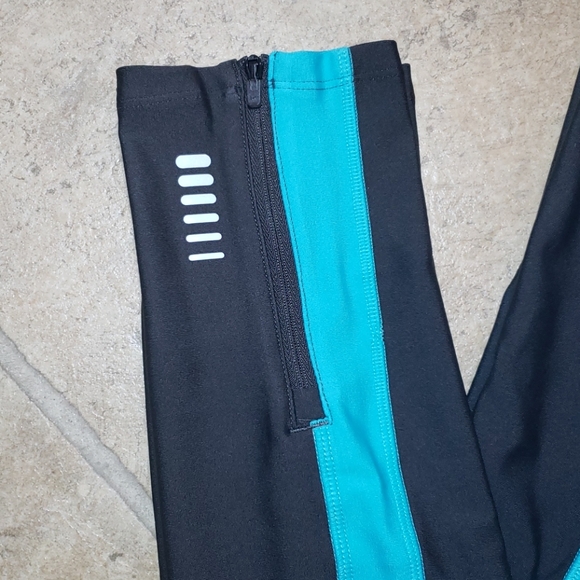 Under Armour Compression Leggings - Picture 7 of 8